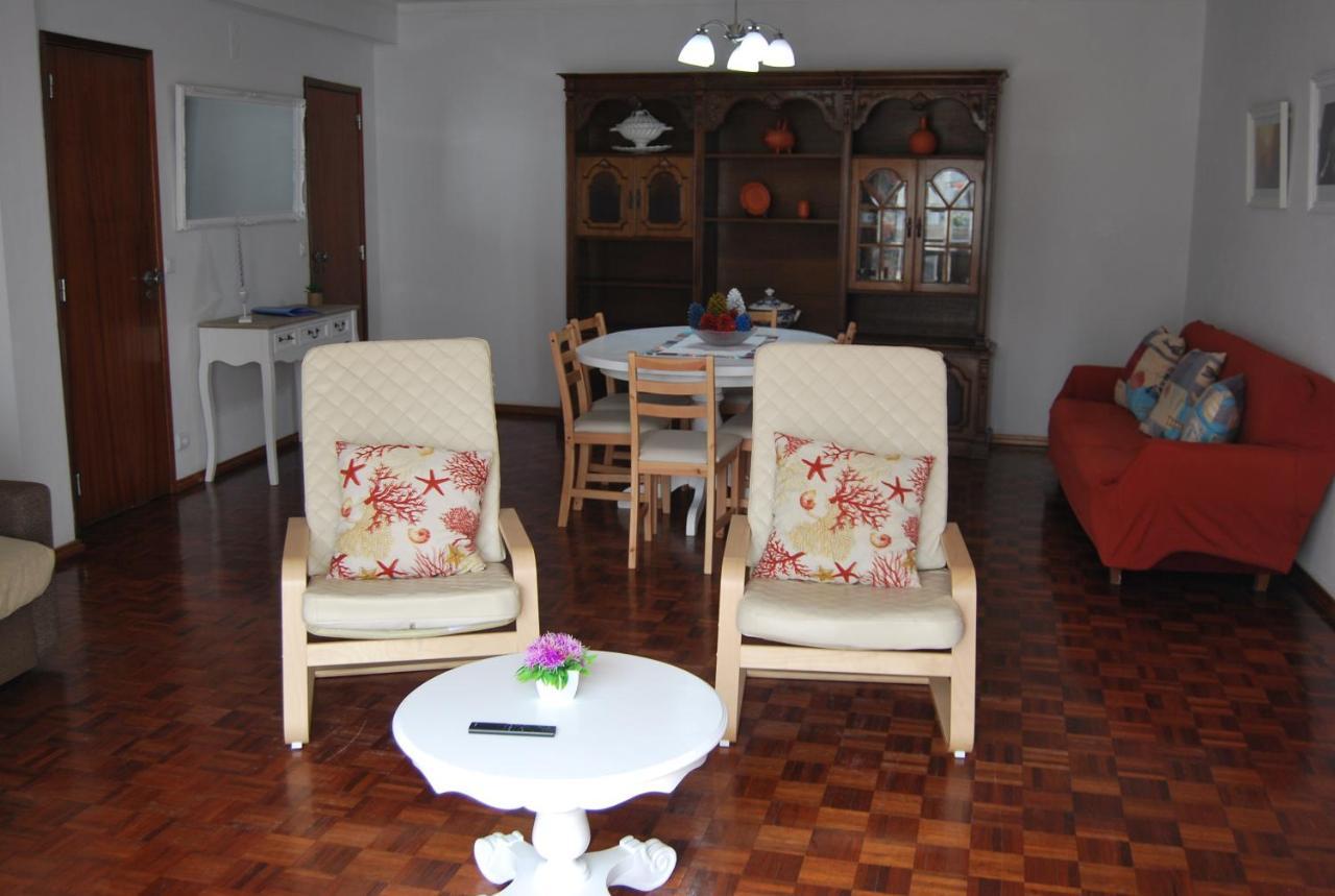 Apartamentos Mota Nazaré Exterior photo
